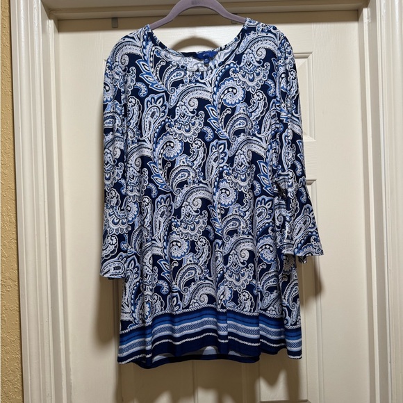 Apt. 9 Tops - Blue Paisley Bell Sleeve Women's Top